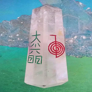 Torre de Cuarzo Cristalino Genuino, Tallada a Mano y Facetada, para Sanación Reiki - Product Image 1