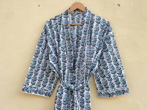 Bata Kimono de Algodón 100% Tejido con Estampado de Bloques y Dibujos Animados Naaz para Mujer, Camisón de Verano Hecho a Mano ODM con Cuello en V y Cintura Elástica Completa - Product Image 3