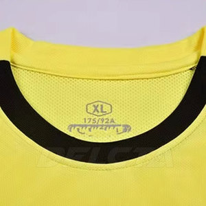 Uniforme de football de qualité supérieure, uniforme de football personnalisé de qualité supérieure, vêtements de football, uniforme de football - Product Image 4