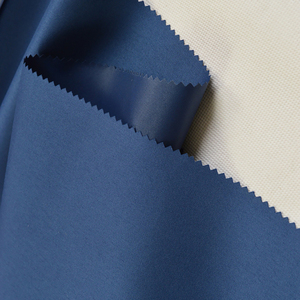 Tissu en coton doux de qualité supérieure pour kurti et salwar kameez, tissu imprimé en lawn pour vêtements traditionnels d'été. - Product Image 3