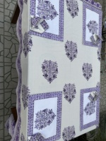 Nappe rectangulaire élégante, personnalisable, en coton moderne, faite à la main, écologique, lavable, à motifs floraux indiens imprimés au bloc, de couleur violette