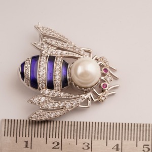 New Arrival Victorian <b>Bee</b> Brooch 12.50ct Diamond Pearl Iced Out Solid Gold Wedding Unique Women's - Product Image 3
