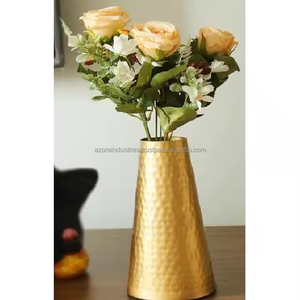 แจกันดอกไม้เหล็กทำด้วยมือออกแบบสำหรับตกแต่งบ้านชายฝั่งห้องนั่งเล่นสไตล์โบราณโบราณสำหรับงานแต่งงานโดยอุตสาหกรรม azora - Product Image 5