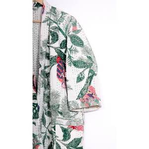 Bata Kimono Acolchada Kantha Vintage Larga con Estampado Floral, Hecha a Mano, 100% Algodón Orgánico, Estilo Indio, Ecológica, para Mujer y Niña, Verano/Invierno - Product Image 3