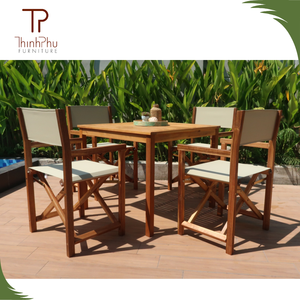 Meubles de jardin contemporains en bois massif, tables et 4 chaises, promotionnels, modernes, luxueux, écologiques, durables, pour hôtel et restaurant - Product Image 1