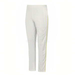Uniforme de cricket confortable pour hommes, fabriqué avec un tissu respirant, design léger et coupe flexible, parfait - Product Image 6