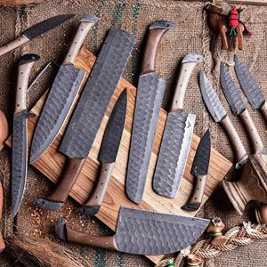Ensemble de couteaux de cuisine en acier Damas faits à la main, 5 pièces, manche en bois, bord dentelé tranchant, 67 couches, pour droitier BA - Product Image 2