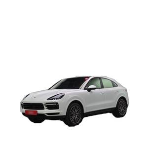 Porsche Cayenne 3.0 Coupé 2024, 42 967 km, Boîte Automatique, Sièges en Cuir, Volant à Gauche avec Caméra Arrière - Product Image 1