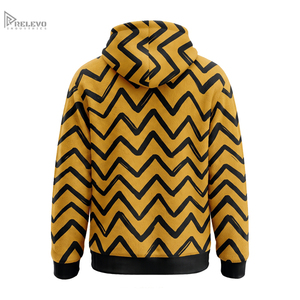 Sweat à capuche en molleton personnalisé par sublimation, motif chevron zigzag, jaune moutarde et noir, avec poche kangourou, entièrement personnalisable - Product Image 2