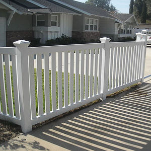 Clôture en vinyle à piquets fermés de haute qualité, avec cadre thermique, modélisation 3D disponible, résistante aux UV, écologique, et nécessitant peu d'entretien - Product Image 5