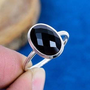 Handmade Natural <b>Black</b> <b>Onyx</b> Oval Shape Gemstone <b>Ring</b> 18k Gold Micron 925 Sterling Silver - Product Image 1