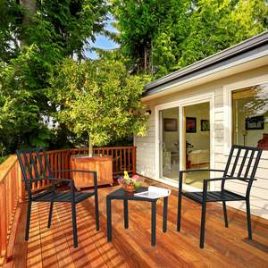 Ensemble de table à manger en fer forgé avec dossier à grille verticale Meubles de patio - Product Image 2