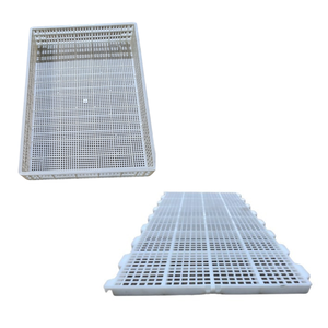 Planchers en lattes plastiques pour poulaillers – Équipement agricole au prix le plus bas – Fabriqué au Vietnam – Panneaux de sol pour volailles et bétail - Product Image 1