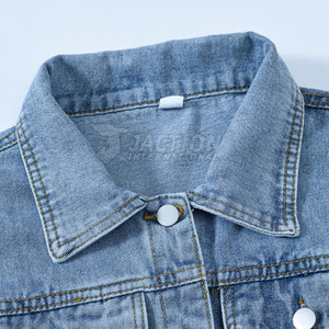 Veste en jean pour femme, design personnalisé, respirante, légère, manches longues, best-seller. - Product Image 3