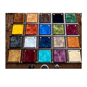 Étui à couteau artisanal perlé, style tribal, en cuir marron, pochette de survie extérieure avec garniture décorative - Product Image 3