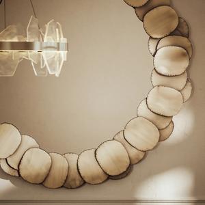 Miroir décoratif mural en forme de disque doré industriel - Grande plaque métallique circulaire - Product Image 2