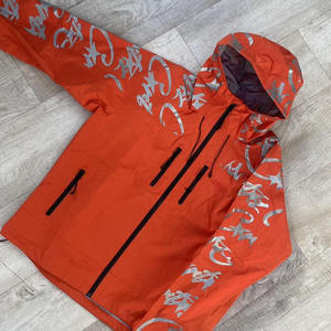 Chaqueta Impermeable para Esquí y Nieve, 10000 mm, Cortavientos Estampado con Cierre de Cremallera, Logotipo DTG Personalizado, Colores Personalizados - Product Image 1