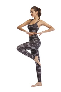 Conjunto Deportivo de Dos Piezas para Mujer, Leggings de Cintura Alta con Diseño Sólido y Sujetador Deportivo, para Yoga, Fitness y Gimnasio - Product Image 2