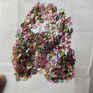 100% Piedra preciosa de calidad natural Piedra preciosa calibrada de turmalina múltiple Todos los tamaños disponibles en joyería hecha a mano personalizada - Product Image 1