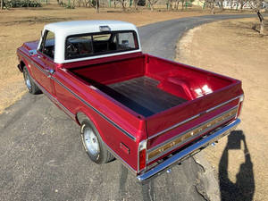 รถกระบะรุ่นเก่าขายดี ปี 1972 C10 350 V8 พร้อมส่งวันนี้ - Product Image 4