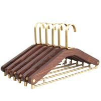 Cintre en bois naturel fait main, écologique et durable, à un seul niveau, avec encoches, pour la maison, le manteau, classique, moderne, de luxe, personnalisable