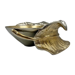 Cuenco decorativo de latón multiusos, perfecto para servir frutos secos y dulces, y como elegante centro de mesa de exhibición, procedente de la India. - Product Image 5