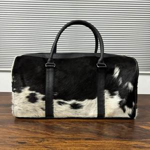 Bolsa de Viaje de Cuero Vacuno, Negra y Blanca, Rectangular, con Cierre de Cremallera, Asa Doble, Unisex, Capacidad de 36-56L - Product Image 4
