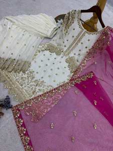 Ensemble Kurti et Palazzo en Soie Pure Fandy Brodé de Qualité Supérieure avec Dupatta en Tulle Papillon – Vêtements Ethniques pour Femmes de Qualité Export - Product Image 4