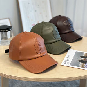 Wholesale Outdoor Custom Patch Logo Adjustable Curved Brim Dad <b>Hat</b> Vintage 6 Panel Washed Leather Baseball Cap - Product Image 5