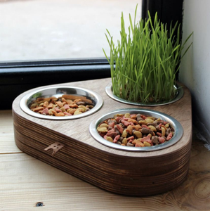 Comedero y Bebedero Ecológico de Madera Hecho a Mano, Elegante y Pulido, para Mascotas Pequeñas - Product Image 4