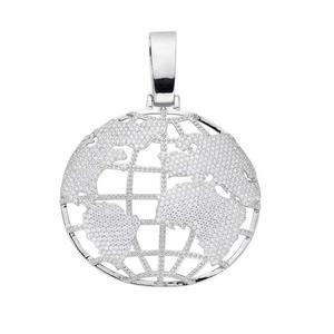 Pendentif Streetwear World avec diamant cultivé en laboratoire et argent 925, design de collier personnalisé - Product Image 1