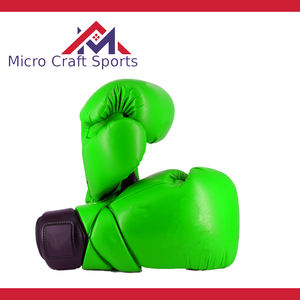 Guantes de Boxeo Profesionales Disponibles en PU y Cuero, Fabricante de Equipo y Guantes de Boxeo Personalizados, Sialkot, Pakistán - Product Image 6