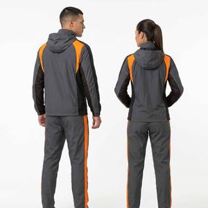 Ensemble de vêtements de sport unisexe à faible MOQ, séchage rapide, en polyester, avec détails réfléchissants, pour les marques de gym et les vêtements d'entraînement fitness - Product Image 3