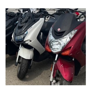 Scooter à essence d'occasion rouge et blanc Sym Jet, état mécanique vérifié, bon état, clé de rechange offerte, réduction sur les achats en gros - Product Image 1