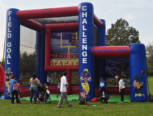 Juego Comercial Inflable de Fútbol Americano: Desafío de Tiros <span class=keywords><strong>a</strong></span> Porterí<span class=keywords><strong>a</strong></span> y Lanzamientos - Product Image 6