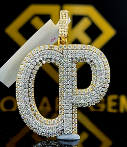 Ensemble de bijoux tendance hip-hop en moissanite taille ronde, pendentif unique en argent sterling plaqué rhodium personnalisable pour enfants - Product Image 1