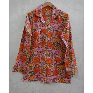 Ensemble de pyjama en coton imprimé à la main avec motifs floraux, léger, pour se détendre et dormir, vêtements de nuit pour femmes - Product Image 2