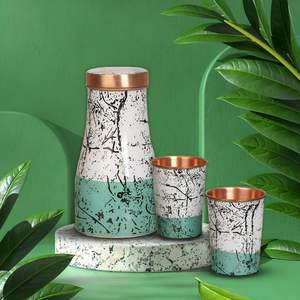 ชุดขวดน้ำทองแดงพร้อมฝาทองแดงลายต้นไม้สไตล์นอร์ดิก สีเขียวมิ้นท์ขาว สำหรับใช้ในบ้าน เป็นมิตรกับสิ่งแวดล้อม จำหน่ายจำนวนมาก - Product Image 3