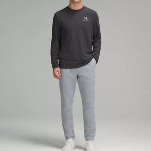 Camiseta de Hombre de Manga Larga, Material Resistente y Rico en Algodón, Estilo Moderno para Uso Diario, Ropa Casual con Costuras Resistentes - Product Image 2