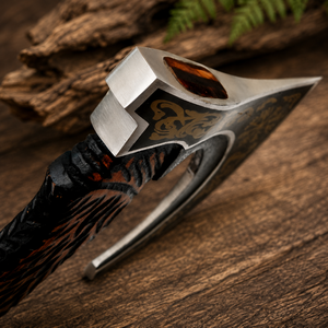 Hacha Decorativa Nórdica Vikinga con Hoja de Acero Inoxidable, Mango de Madera de Palisandro, Funda de Cuero Ecológica, Ideal para Regalo - Product Image 4