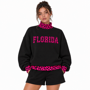 Ensemble court blanc oversize pour femme, col montant, avec motif graphique NOVA personnalisé et bordure rayée zèbre, pull et short décontractés coupe ample, automne - Product Image 5