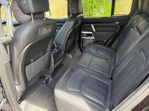 Auto Usado de Alto Rendimiento, Land Rover Defender S 110 Trophy Edition 2022, SUV Usado, Listo para Enviar - Product Image 3