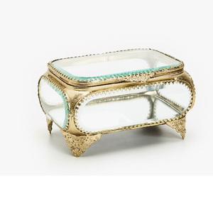 Boîtes à bijoux modernes en laiton et verre biseauté en gros |   Boîte de rangement pour bijoux élégante, faite à la main, finition moulée sous pression, couleur et taille personnalisées - Product Image 5