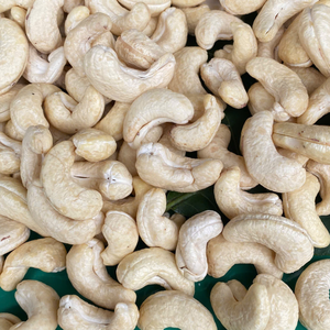 เม็ดมะม่วงหิมพานต์ LWP เม็ดมะม่วงหิมพานต์จากซันติโกเวียดนาม - Product Image 1