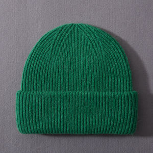 Gorros Personalizados de Alta Calidad OEM para Hombre y Mujer, Estilo Moderno para Todos, Tejido Común - Product Image 2