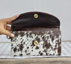 Handmade Genuine Leather Long Clutch Wallet With Animal Printed Embossing Florals Design Cover Closure Women's Vintage Daily Use - Product Image 4