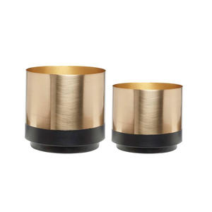 Pot de fleurs décoratif léger en métal chromé artisanal de luxe avec trou de drainage pour plantes d'intérieur et d'extérieur pour la maison - Product Image 3