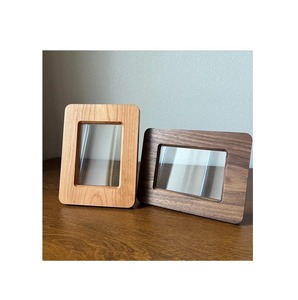 Cadres en bois modernes sur mesure en gros avec plexiglas incassable - Product Image 1