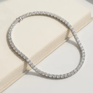 Bracelet Chaîne Tennis de Luxe en Argent Sterling 925 pour Femme avec Moissanite VVS dans un Sertissage Classique à Griffes – Bijoux Fins - Product Image 1