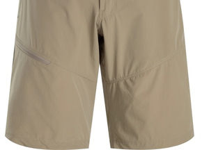 Pantalones Cortos de Muay Thai y MMA Negros Personalizados al por Mayor con Logo, Estilo Urbano, Sólidos, para Gimnasio, Fitness, Atletismo y Kick Boxing - Product Image 4